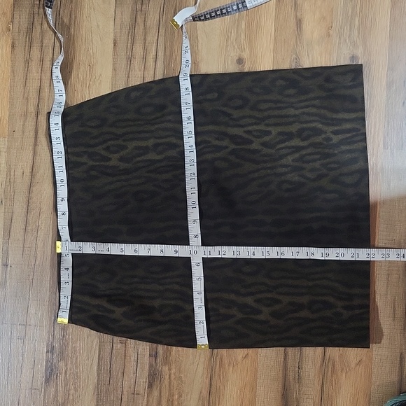 ESCADA MARGARETHA LEY Vintage 80s Black Green Wool Animal Print Pencil Skirt - Picture 10 of 15
